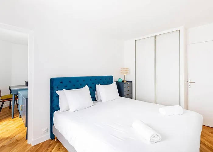 Guestready - Charming Family Duplex With A Terrace דירה *